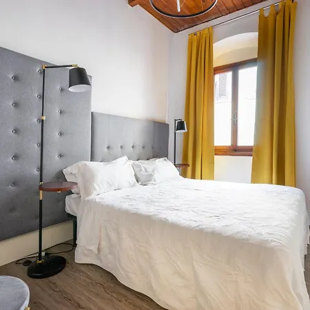 Apartment Ginori 29 *